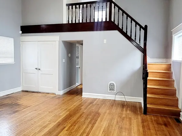 9 E Church Rd, Elkins Park, PA 19027