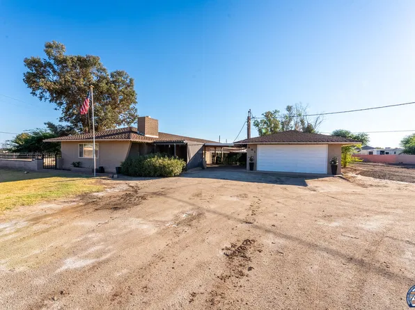 981 W Evan Hewes Hwy, El Centro, CA 92243