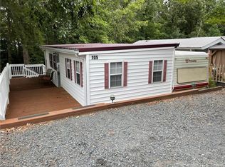 105 Marina Ln, New London, NC 28127