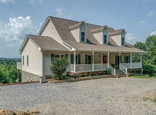 160 Whispering Heights Dr, Hardy, VA 24101