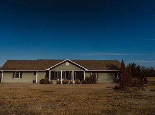 1251 Bennett St, Iola, KS 66749