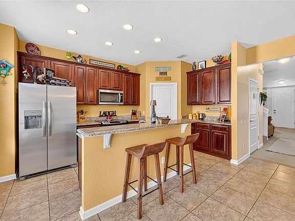 5th image of 12914 VENNETTA WAY