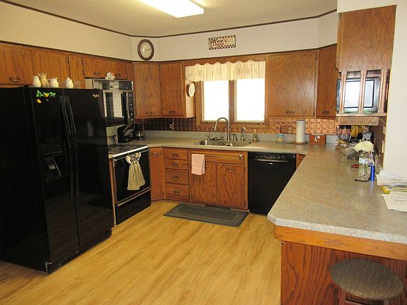 4th image of 119 Thomas Hill Rd