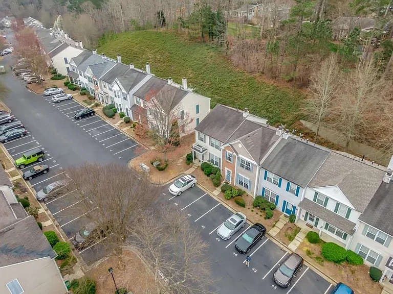 Private and Quiet Community