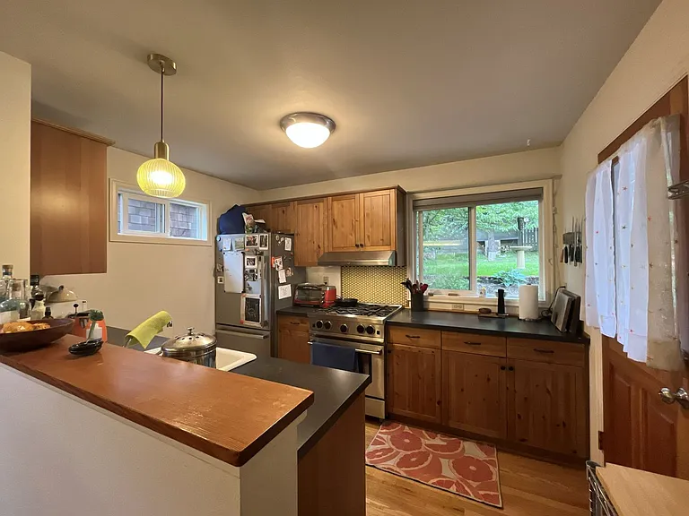 7311 SW 3rd Ave — Photo 8