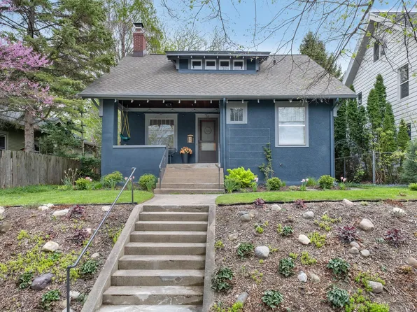56 Auburn Ave SE, Grand Rapids, MI 49506