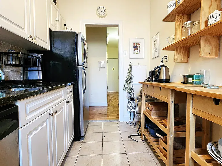 598 Pacific St #2G — Photo 4