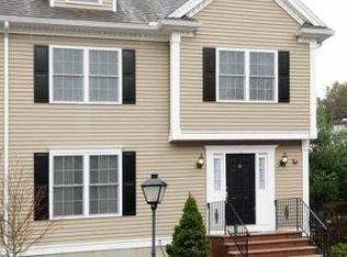 8 Pilgrim St UNIT 11, North Reading, MA 01864