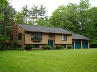 12 Black Point Rd, New Gloucester, ME 04260