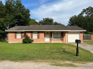724 Gubert Ln, Alvin, TX 77511