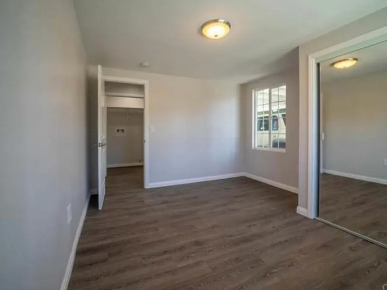 6145 Streamview Dr — Photo 4