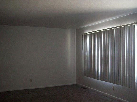 3rd image of 20 La Veta Ave