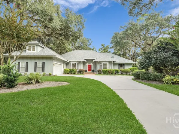 2 Moonglade Lane, Savannah, GA 31411