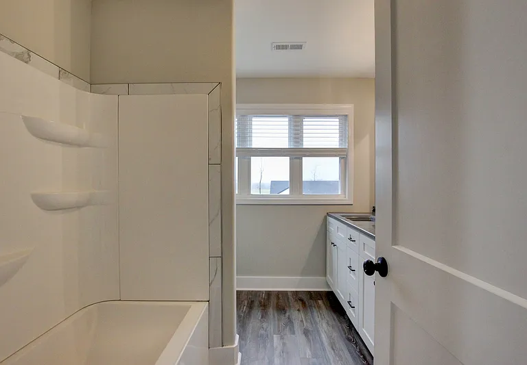 128 Riverbend Dr — Photo 86