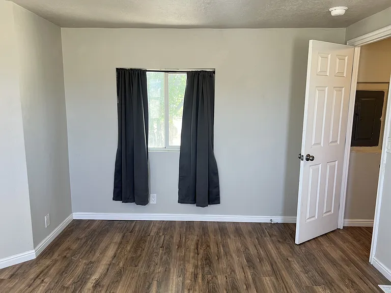 318 Marble Dr — Photo 9