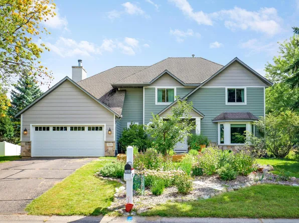 7859 Dover Cv, Eden Prairie, MN 55347
