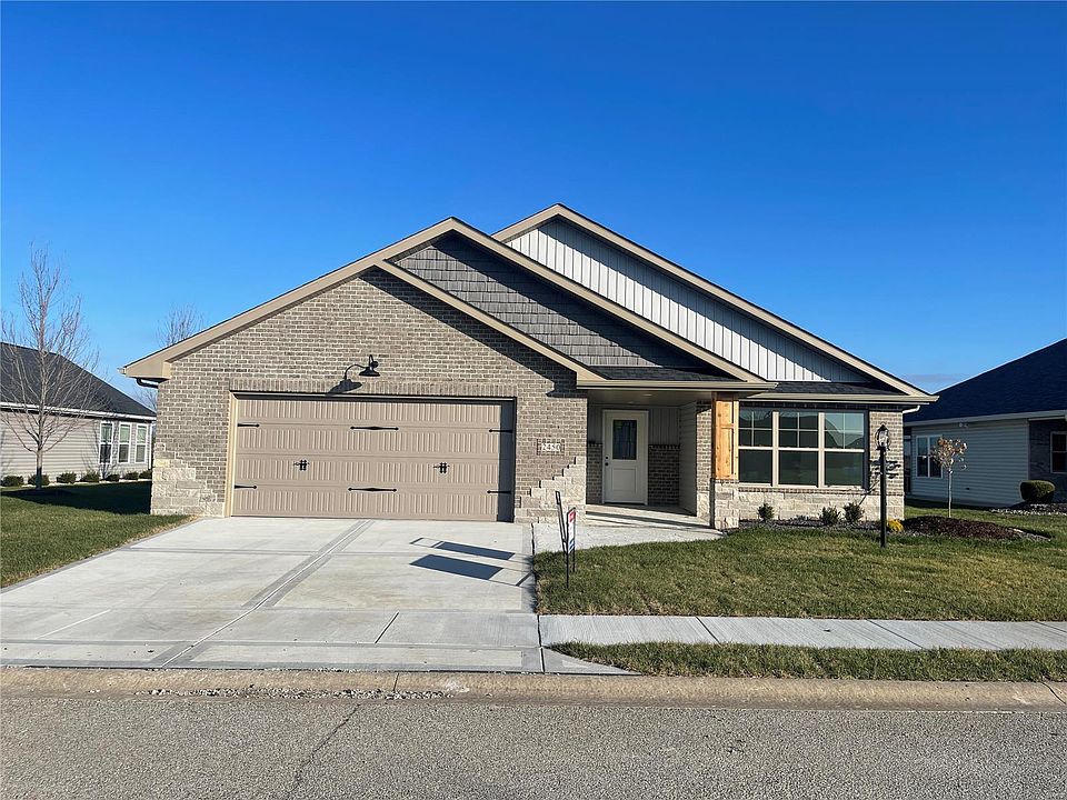 1st image of 2450 Jane Cir