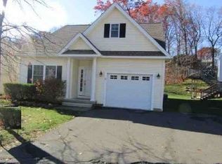 286 Beth Ln APT 18, Waterbury, CT 06705