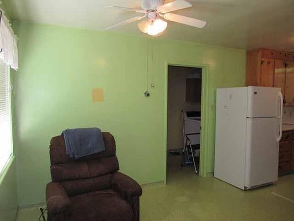 4th image of 1127 E North St