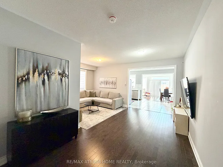 362 Kirkham Dr — Photo 5