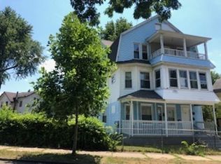 25-27 Massasoit Pl, Springfield, MA 01107