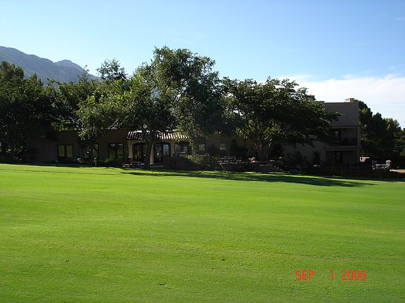 3rd image of 921 Singing Hills Dr