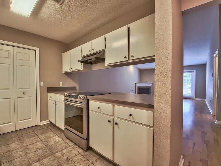 3606 Cagney Dr — Photo 7