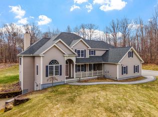 25 Robert Rogers Rd, Dunbarton, NH 03046