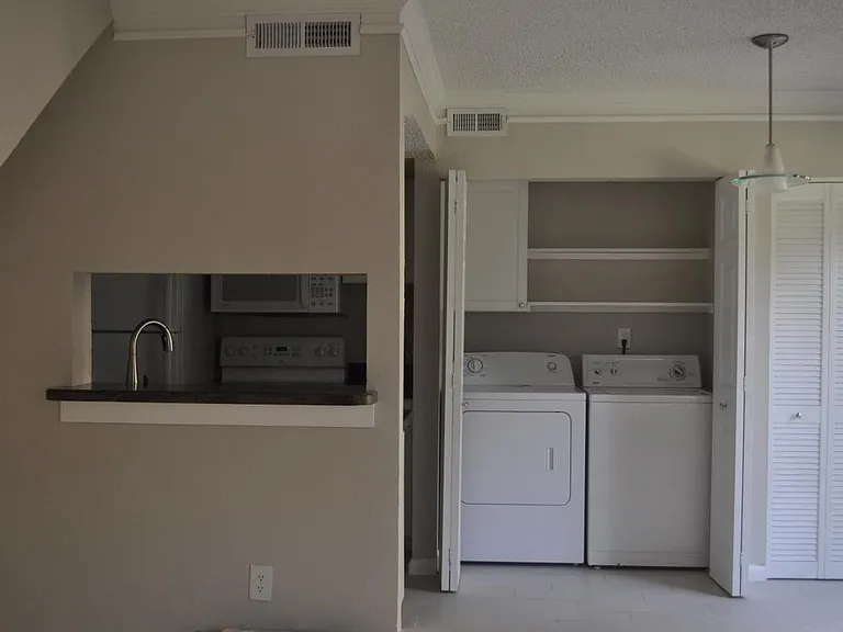 100 Fairway Park Blvd #908 — Photo 8