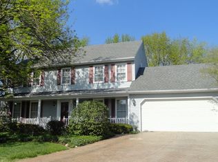 2820 Vail Ct, Lisle, IL 60532