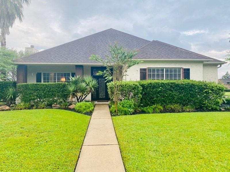 1st image of 3685 Augusta Dr