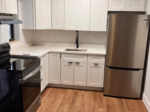 710 NE 122nd St APT 7, Miami, FL 33161