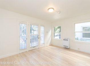 936 S Berendo St, Los Angeles, CA 90006