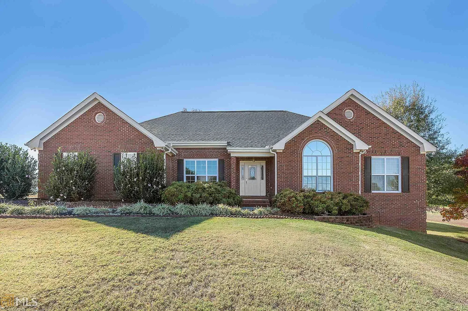 1303 Edwin Ct photo 1