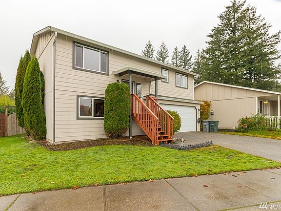2nd image of 323 Amberwood Cir