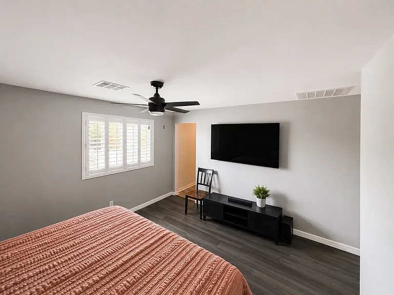 617 El Gusto Ave — Photo 12
