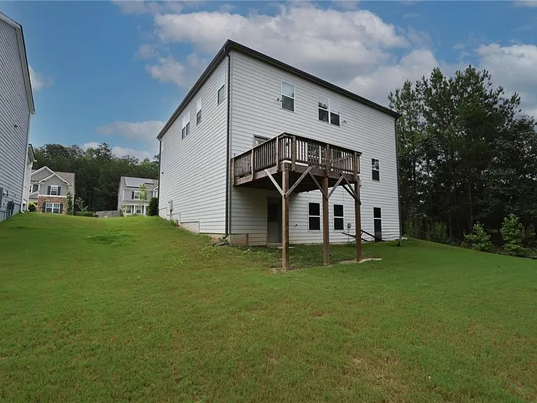 7566 Jennadee Dr — Photo 44
