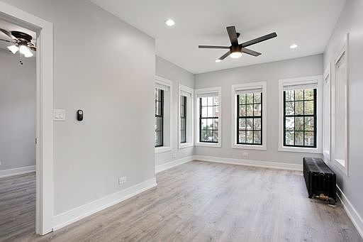 4th image of 7736 N Eastlake Ter APT 2E