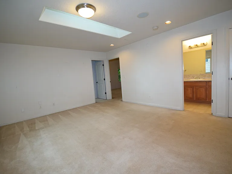 Upstairs Loft/Family room