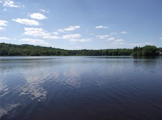 231 Chopmist Hill Rd, Chepachet, RI 02814