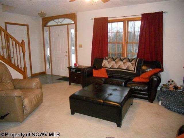 1st image of 512B Worthington Pl