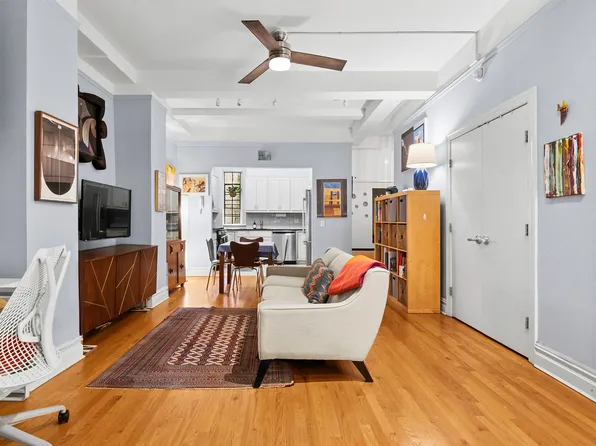 101 Lafayette Avenue image 2 of 7