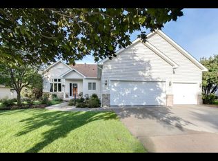 1600 Meadow View Trl, Hastings, MN 55033