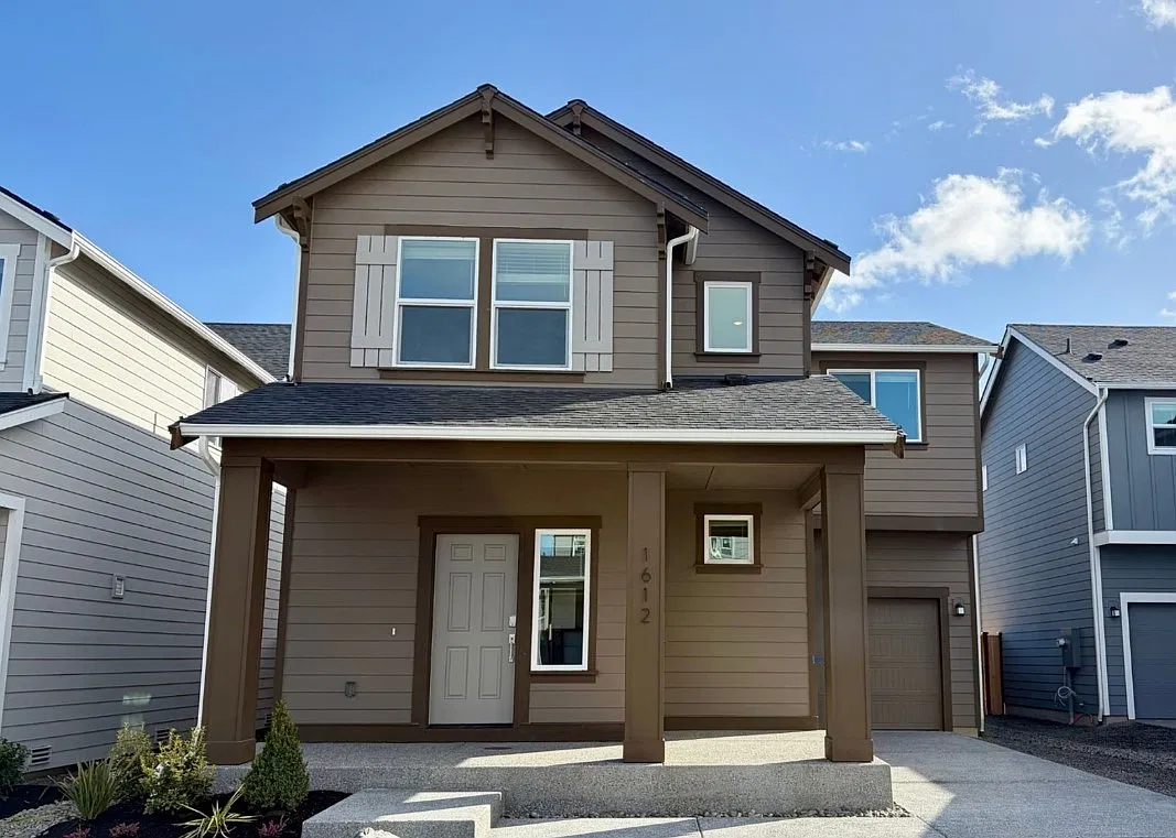 3 bed, 2.5 bath, 1656 sqft, $2,900 — Photo 1