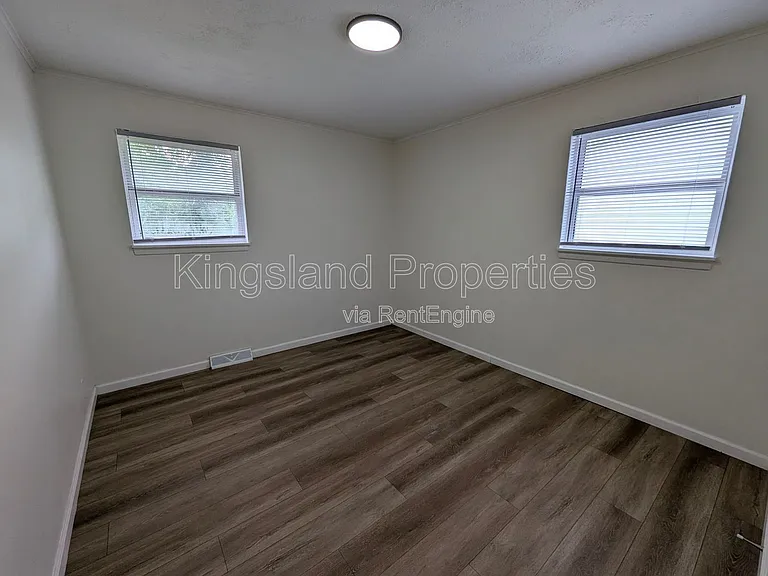 11891 Bridgevale Ave — Photo 12