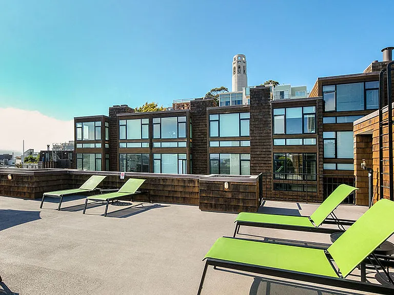 Telegraph Hill — Photo 2