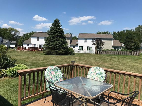 2nd image of 420 Newbury Dr