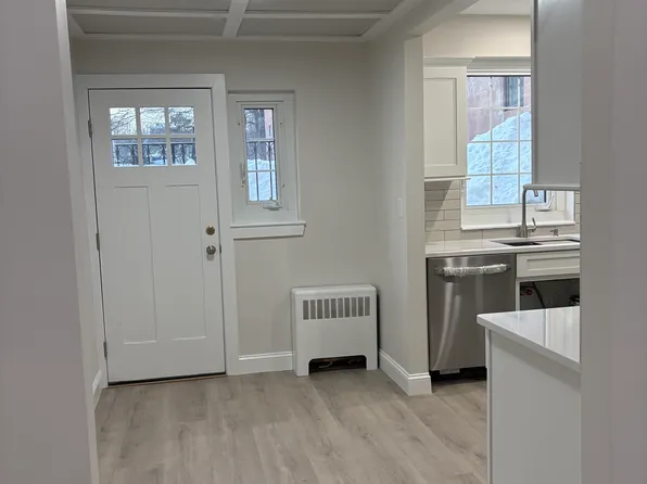 20 Saint Paul St APT 2, Brookline, MA 02446