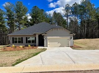 261 Eagle Heights Dr, Maysville, GA