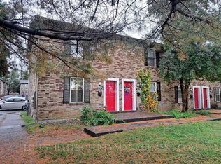 3216 Hikes Ln, Louisville, KY 40220